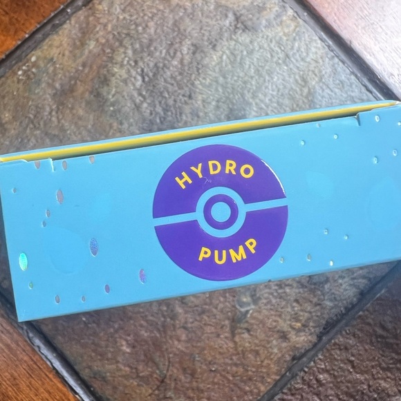 NIB COLOURPOP POKÉMON SUPER SHOCK SHADOW HYDRO PUMP - Picture 5 of 7